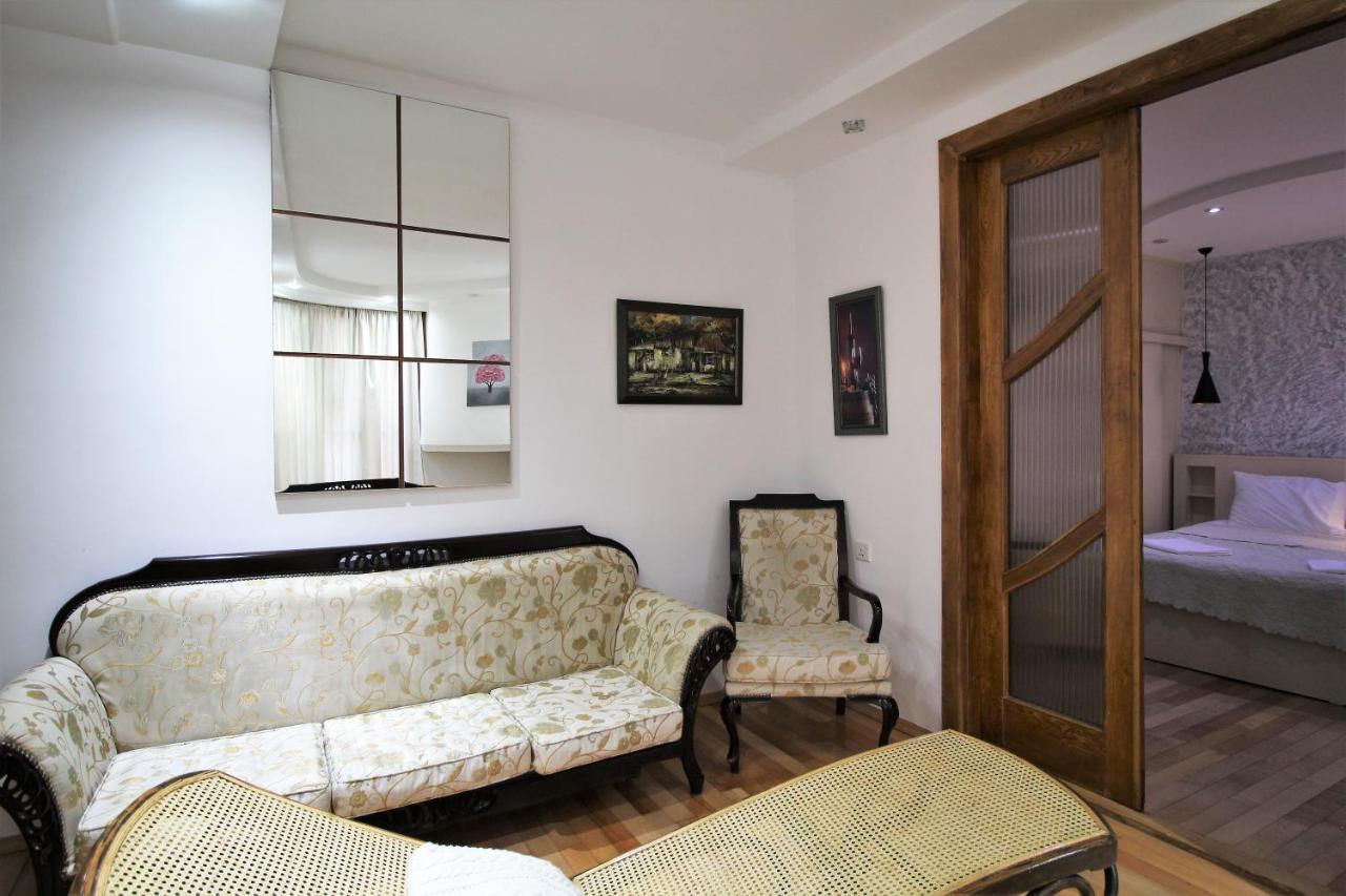 Duplex Opera 2 Apartment Tbilisi Exterior photo