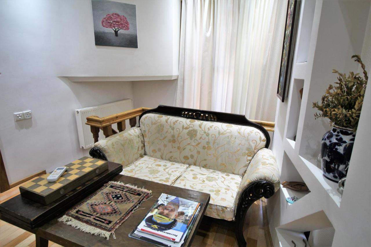 Duplex Opera 2 Apartment Tbilisi Exterior photo